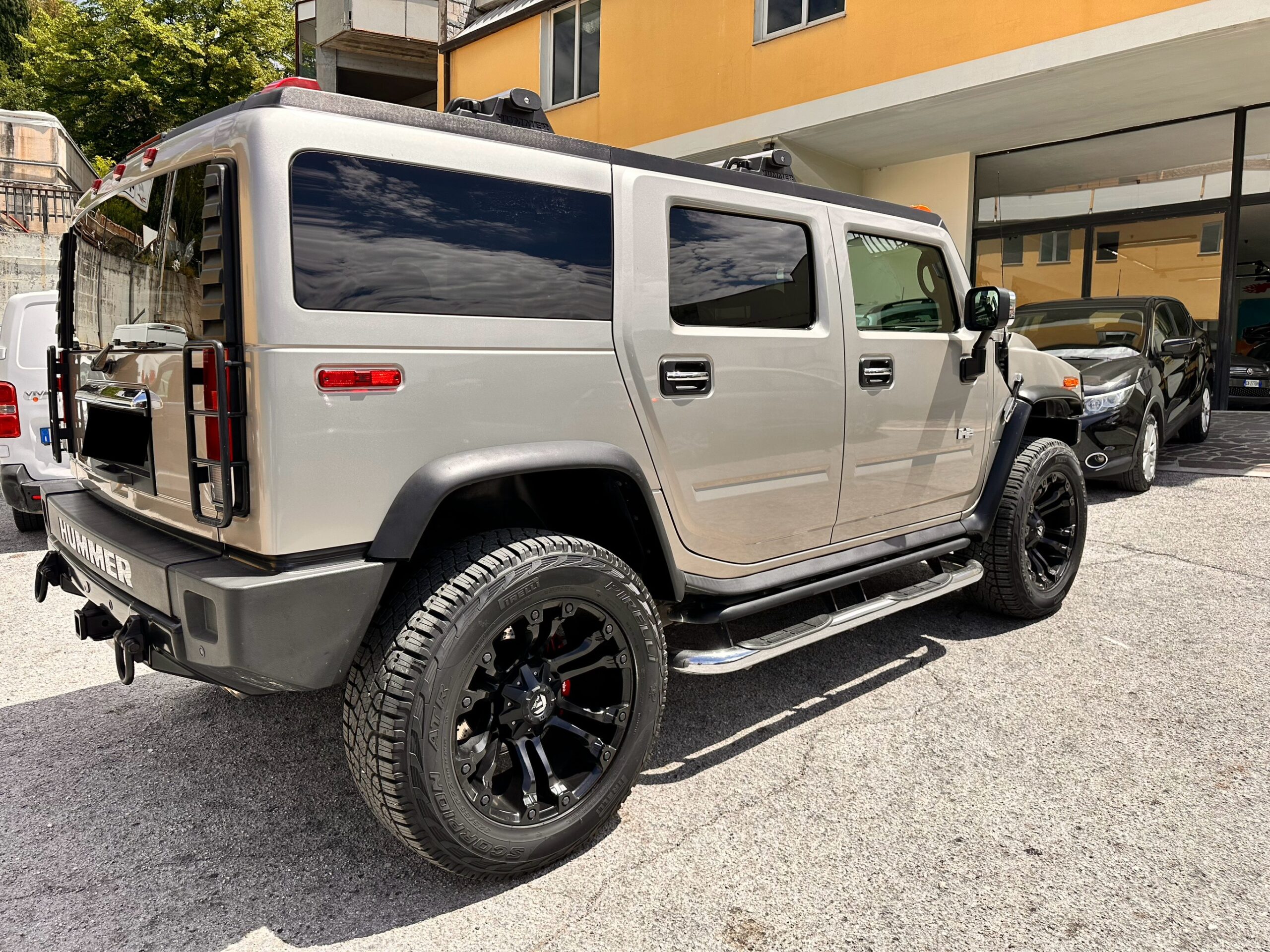 Hummer