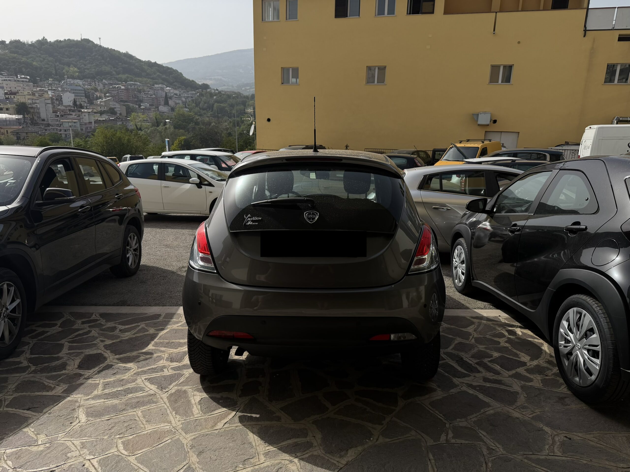 Lancia Ypsilon